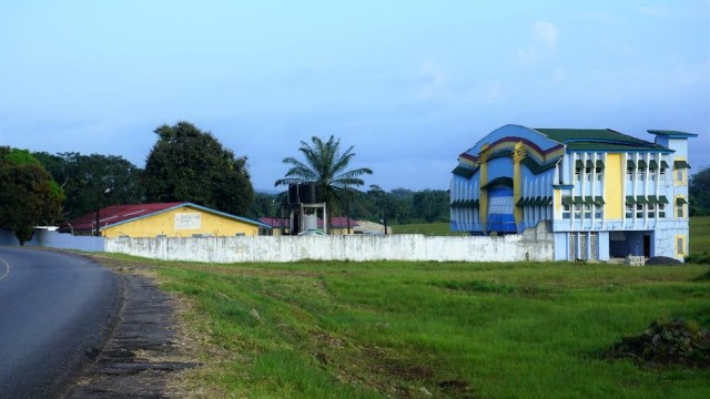 The colorful edifice of the Liberia Civil Aviation Authority, along Robertsfield Highway. Photo: Jefferson Krua
